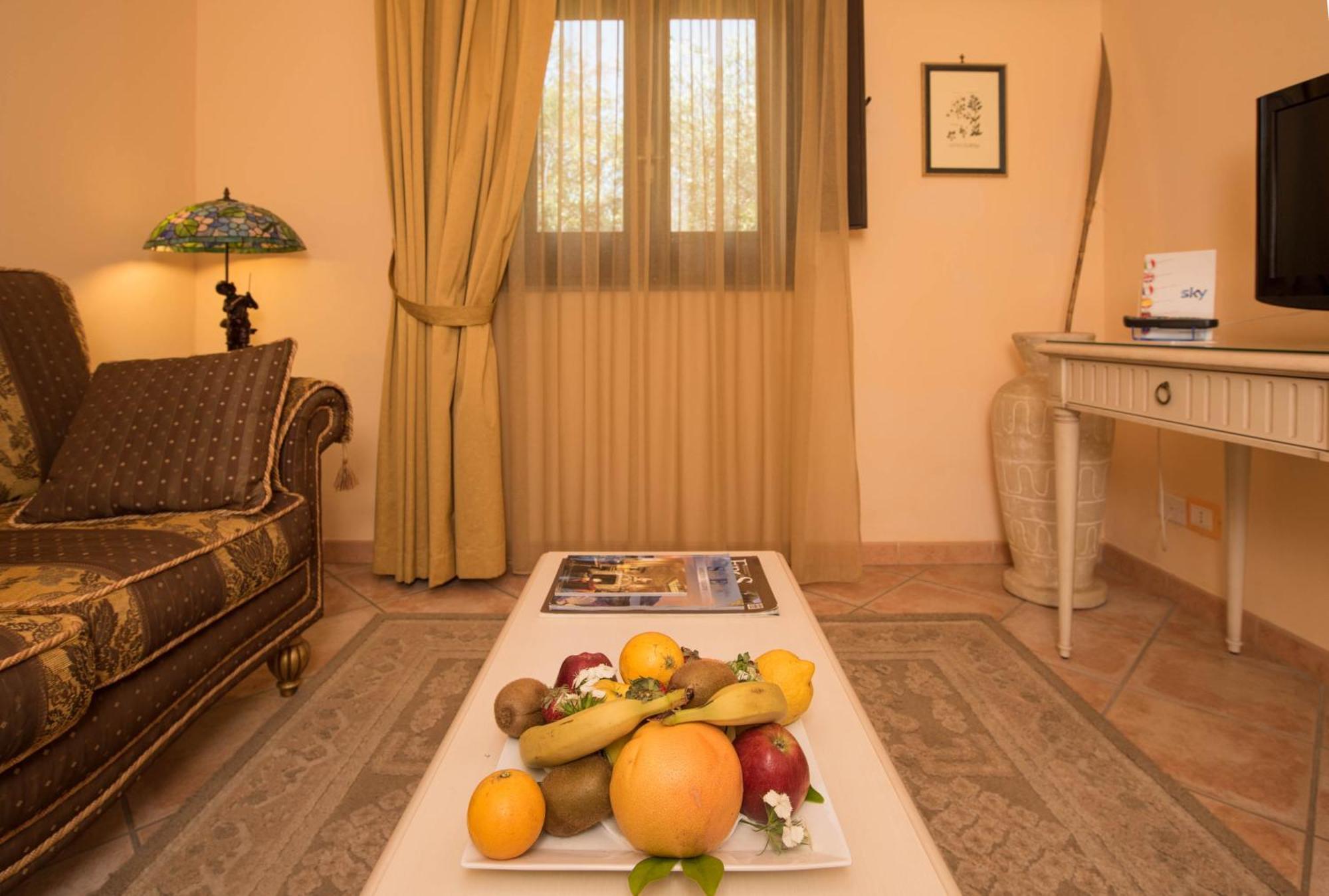 Castello Di San Marco Charming Hotel & Spa Calatabiano Ngoại thất bức ảnh